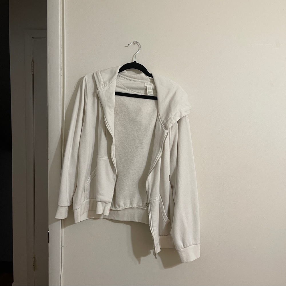 white h&m zip up hoodie